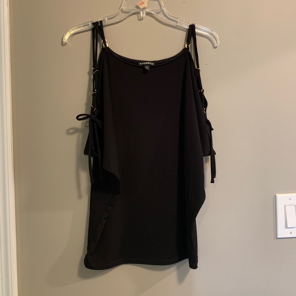 Black short sleeve top with gold accents